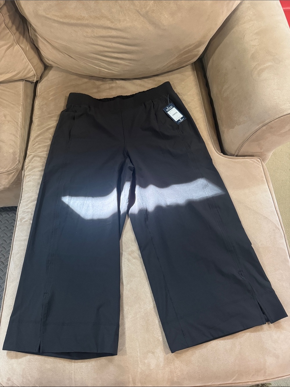 NWT Lands End Black Pull-On Stretch Pants
